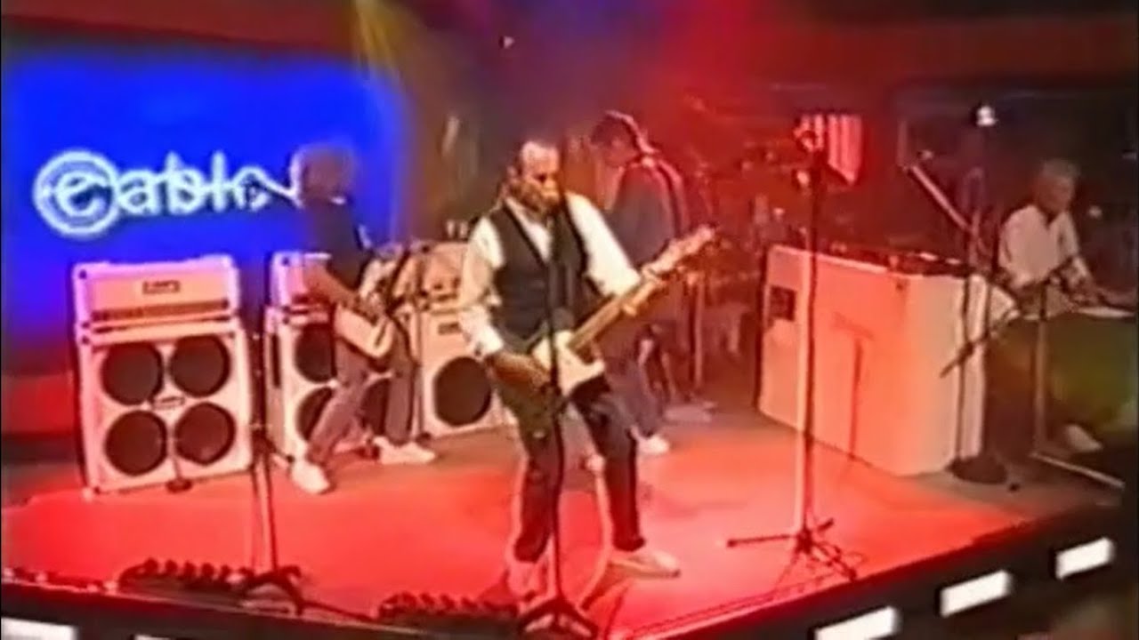 Status Quo - All Stand Up (Never Say Never) & Caroline (Cable TV)