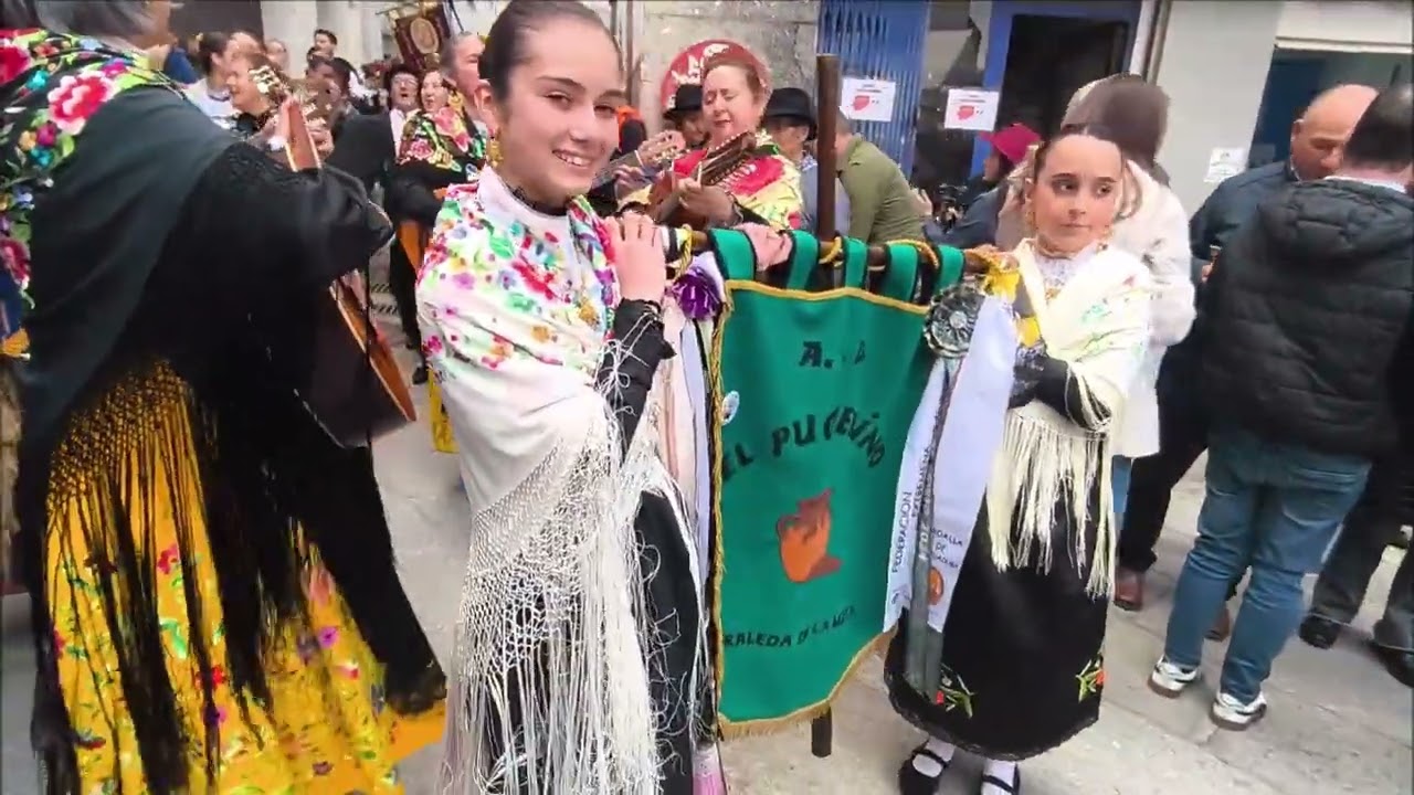 Ronda y actuaciones de grupos folklórico en la Matanza Losareña de Losar de la Vera 2026