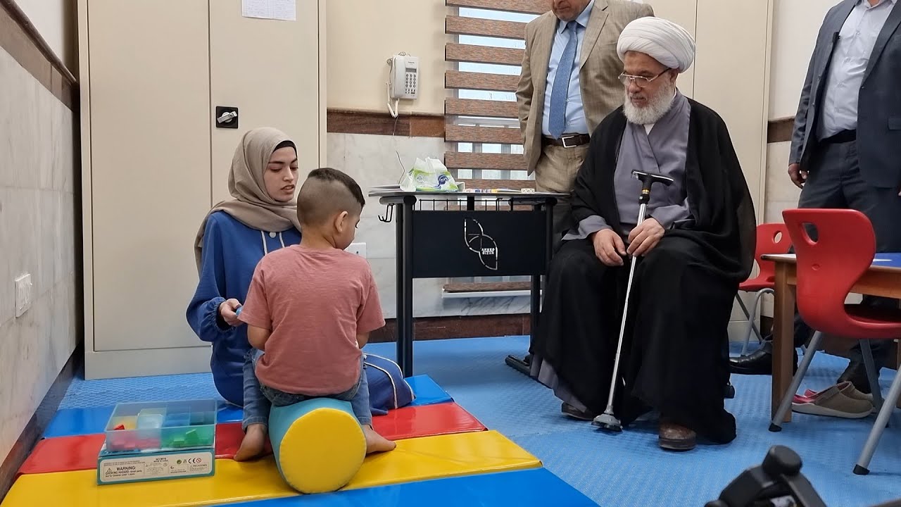 ممثل المرجع السيستاني يتفقد اطفال التوحد المراجعين لاكاديمية السبطين والبرامج المتبعة في علاجهم