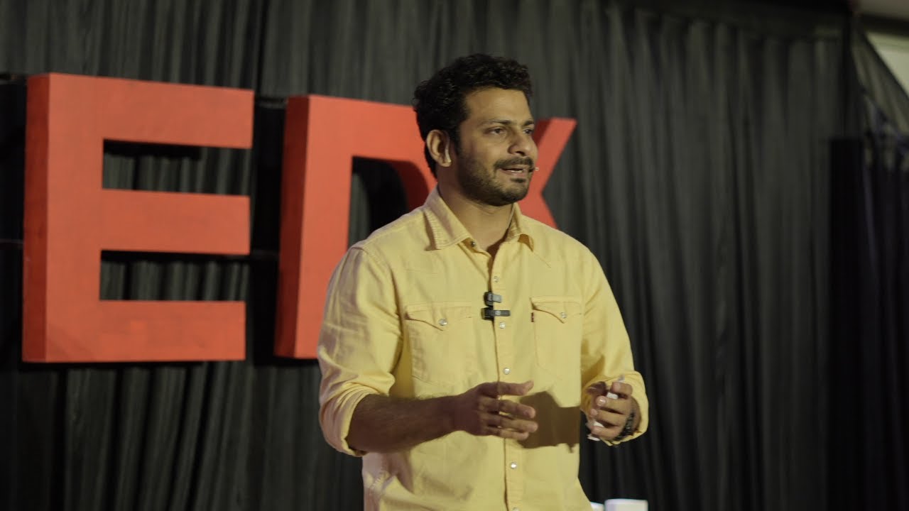 Bringing Joy Through Photography | Aashik Aseem | TEDxFarookCollege