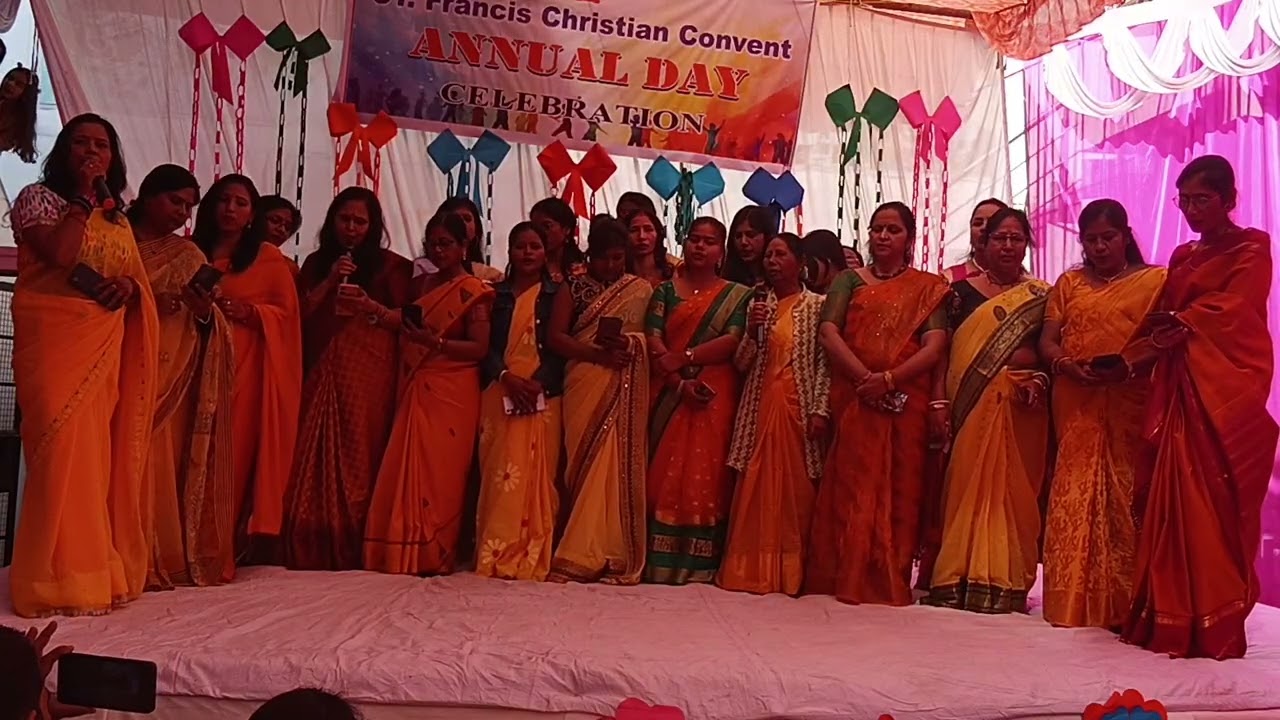 Welcome song by our teachers 