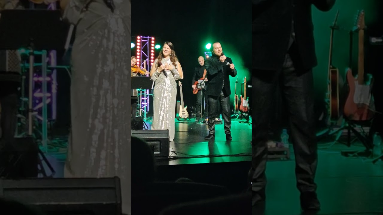 Saara Aalto ja Teemu Roivainen - Con Te Partiro