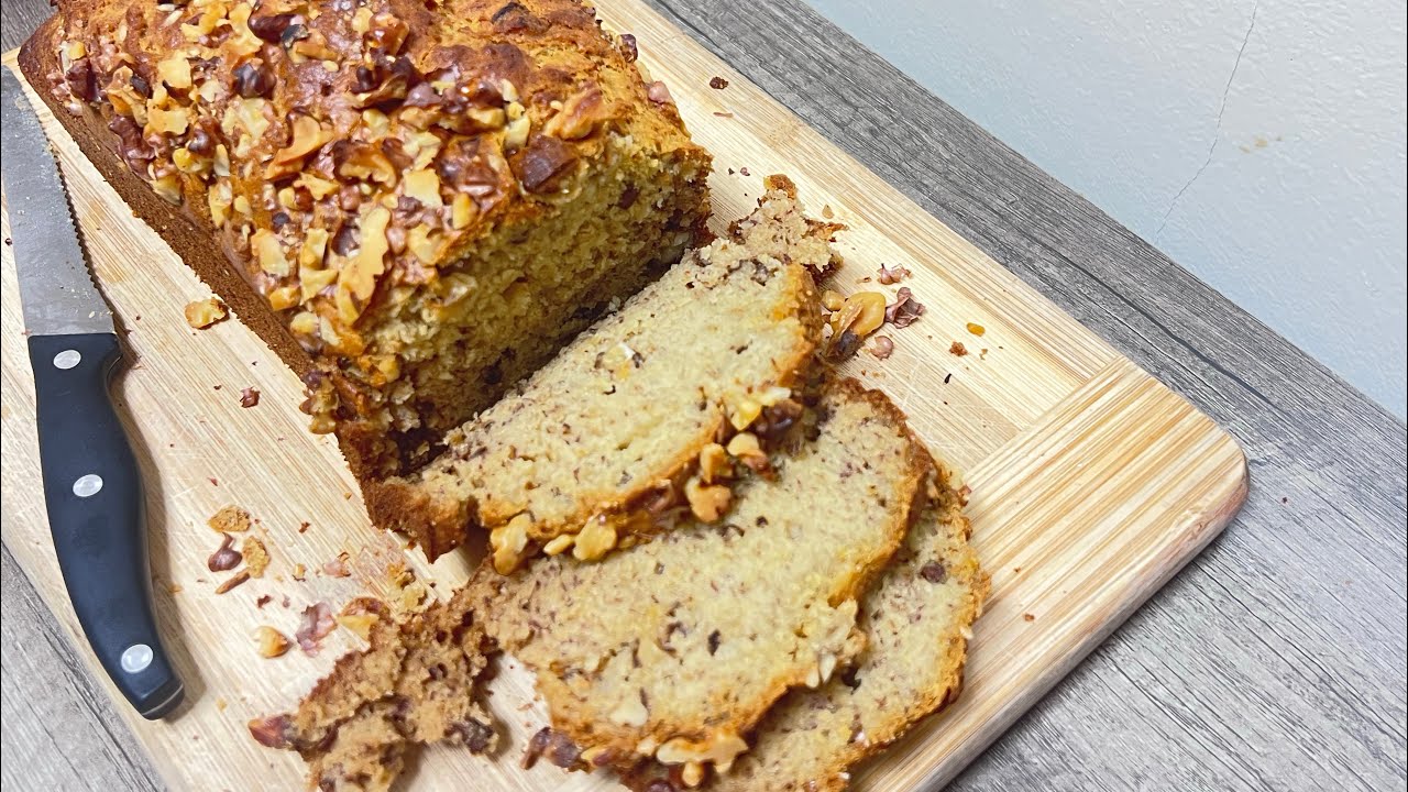Starbucks style banana walnut bread #food #starbucks #breakfast 