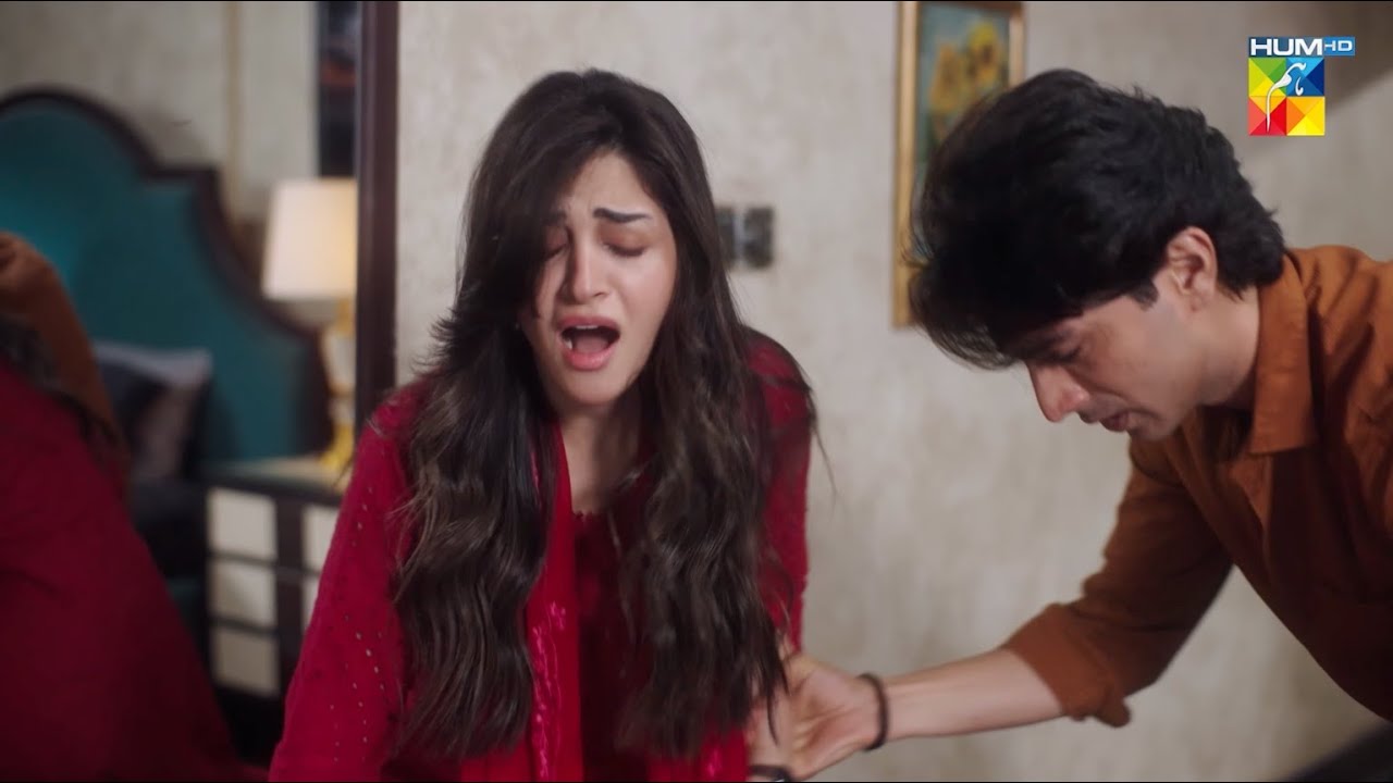 Ye Kia Scene Chal Raha - HUM TV