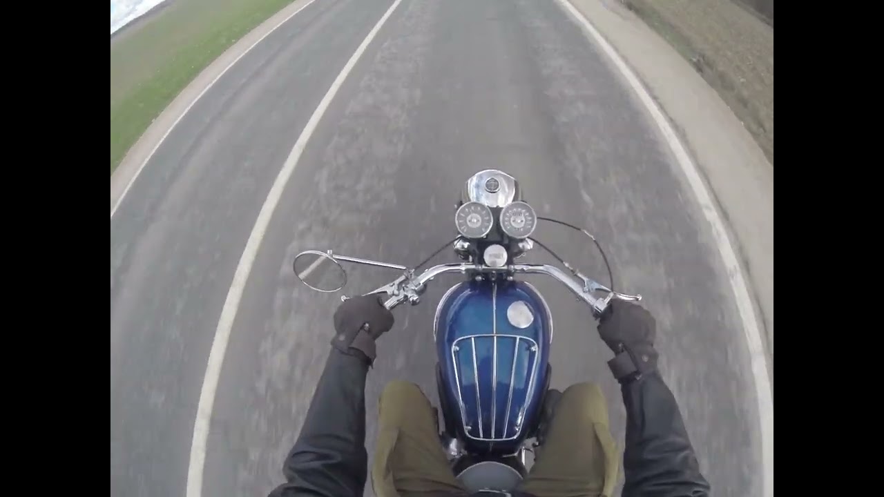 Visita al Pontón de la Oliva con la Triumph Tiger T90 de 1965