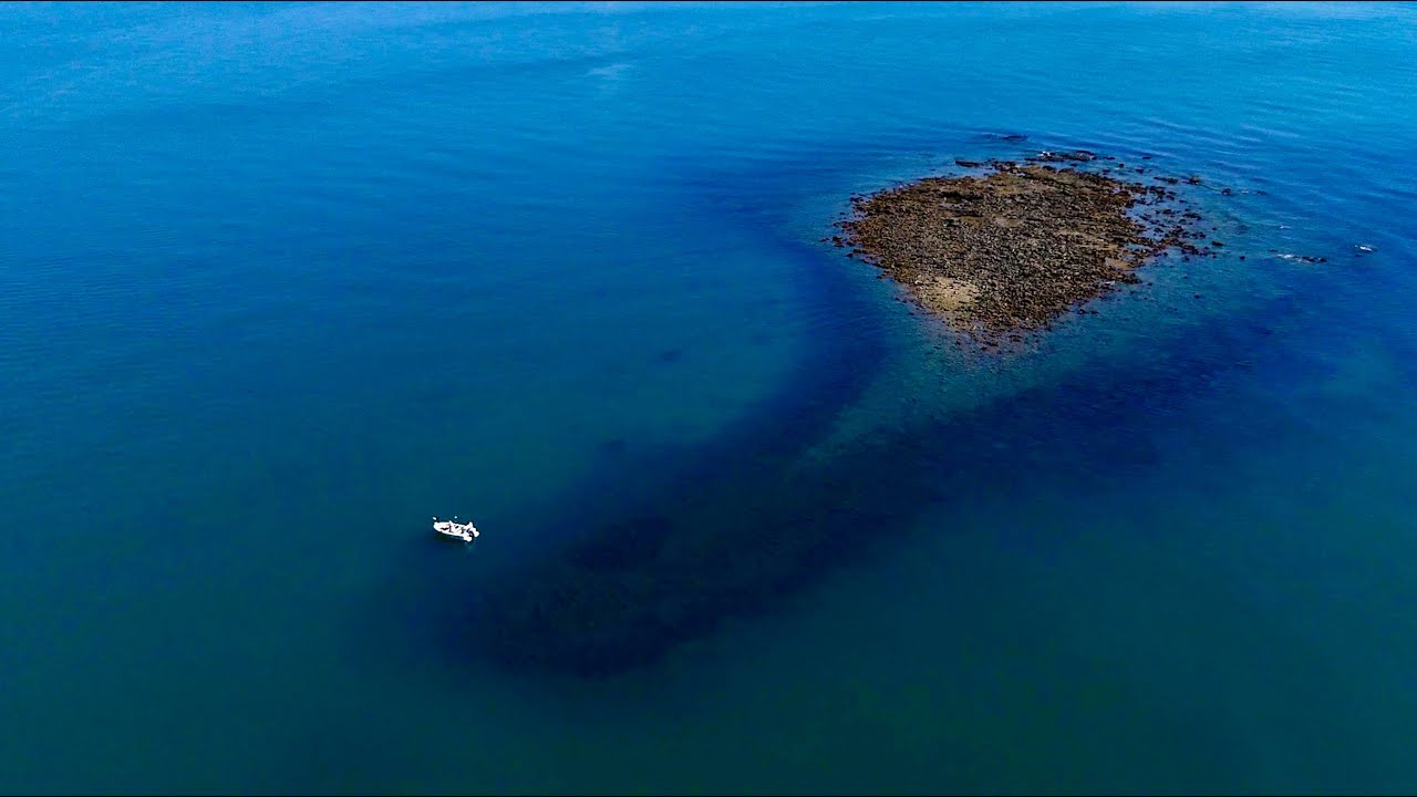 FISHING IN PARADISE