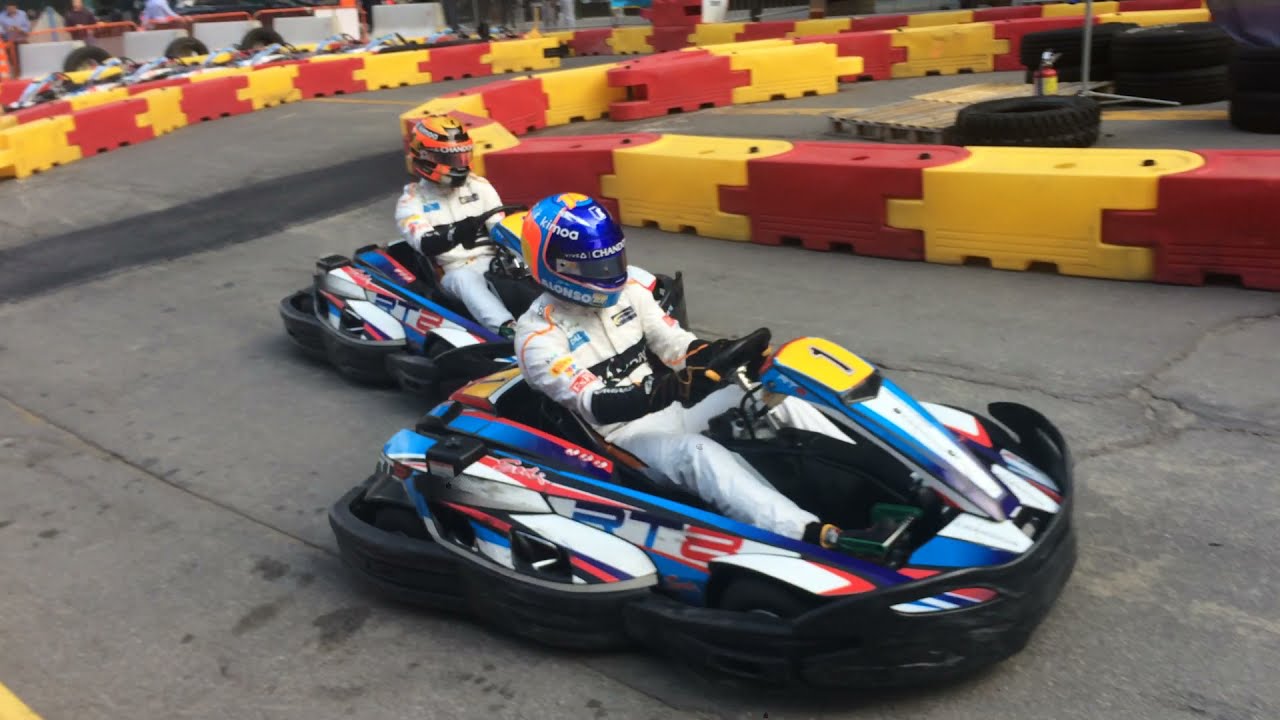 2018 F1 Canadian GP - Fernando Alonso vs Stoffel Vandoorne kart race @ Montréal