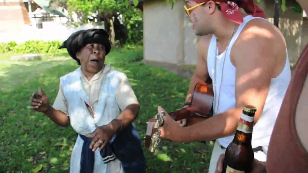 Qolora 2011