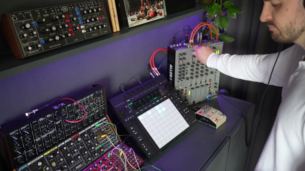 5min Techno Jam with Ableton Push 3 Standalone (Berlin)