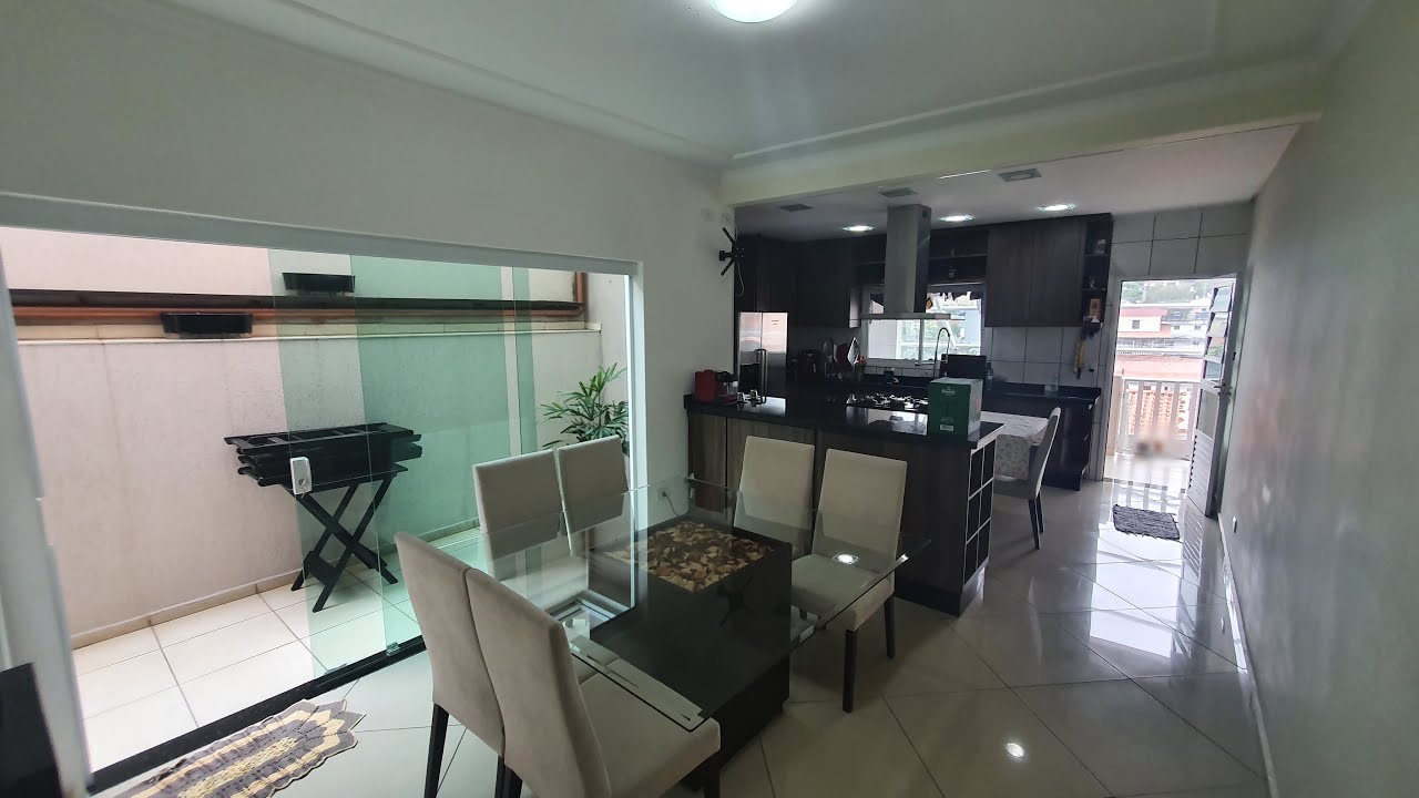 Sobradão Próximo Parque Jaçatuba Santo André 3 dormitórios 3 suítes 6 vagas R$ 650.000,00 Cód SO1447