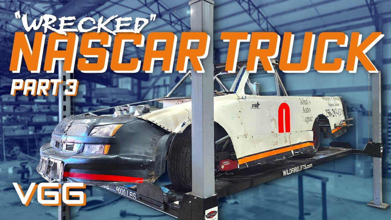 Race Truck Gets Electrical, Bumpers, and a BODY! SO MUCH TUBING!