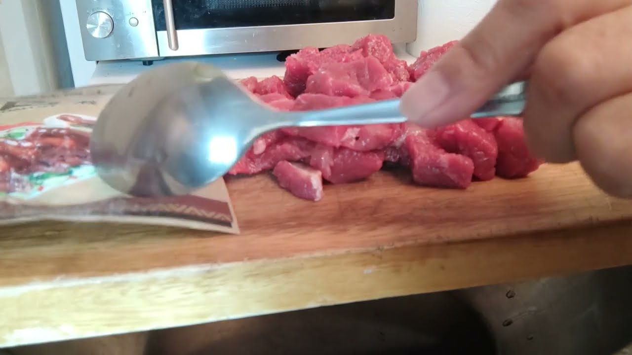 COMMENT FAIRE MARINADE DE BOEUF LUCLAC/ CHUAN BI UOP THIT BO LUCLAC