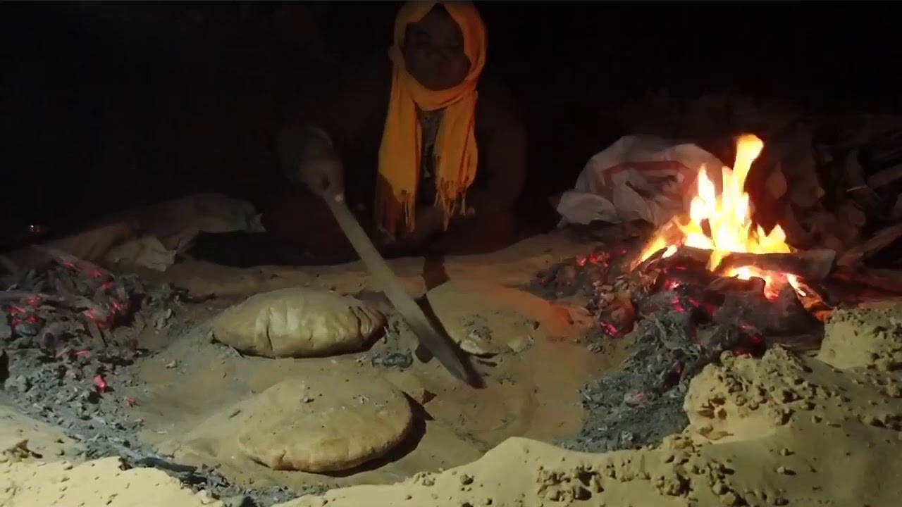 Tunisian Sahara Sand Bread