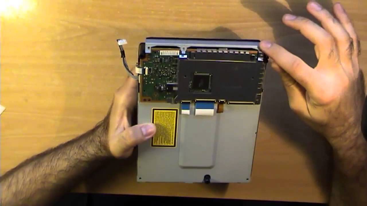 Fallos, fix, diagnóstico y reparaciones más comunes en un lector de  blu-ray de PS3