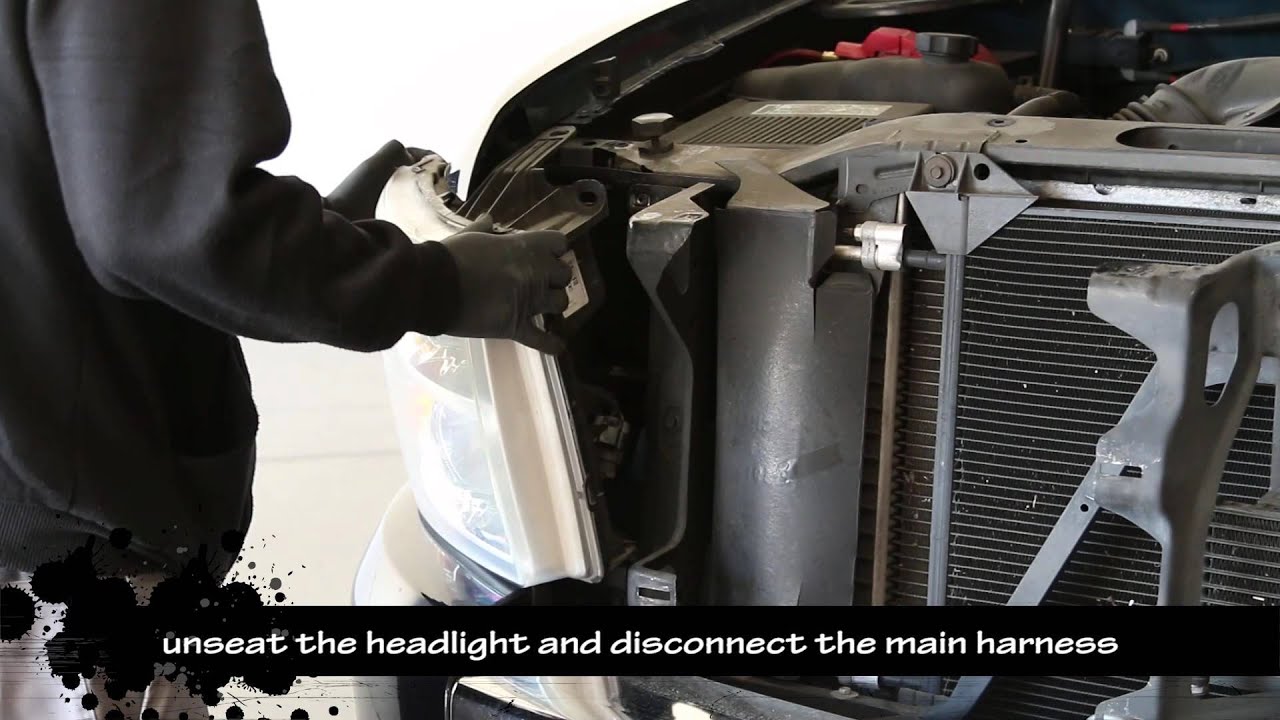 07-13 Chevy Silverado 1500,2500, and 3500 LED Halo Projector Headlight Installation Video