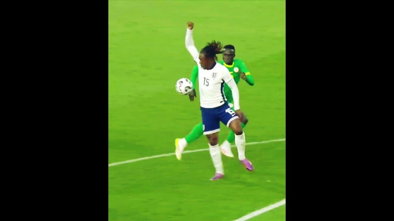 eberechi eze  skill pass. 