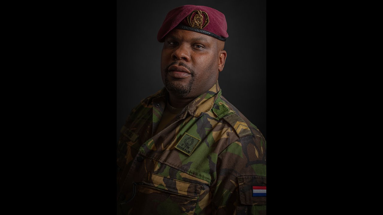 KNAK - Michael Kuwas - PTSS en de reis terug naar mijzelf.