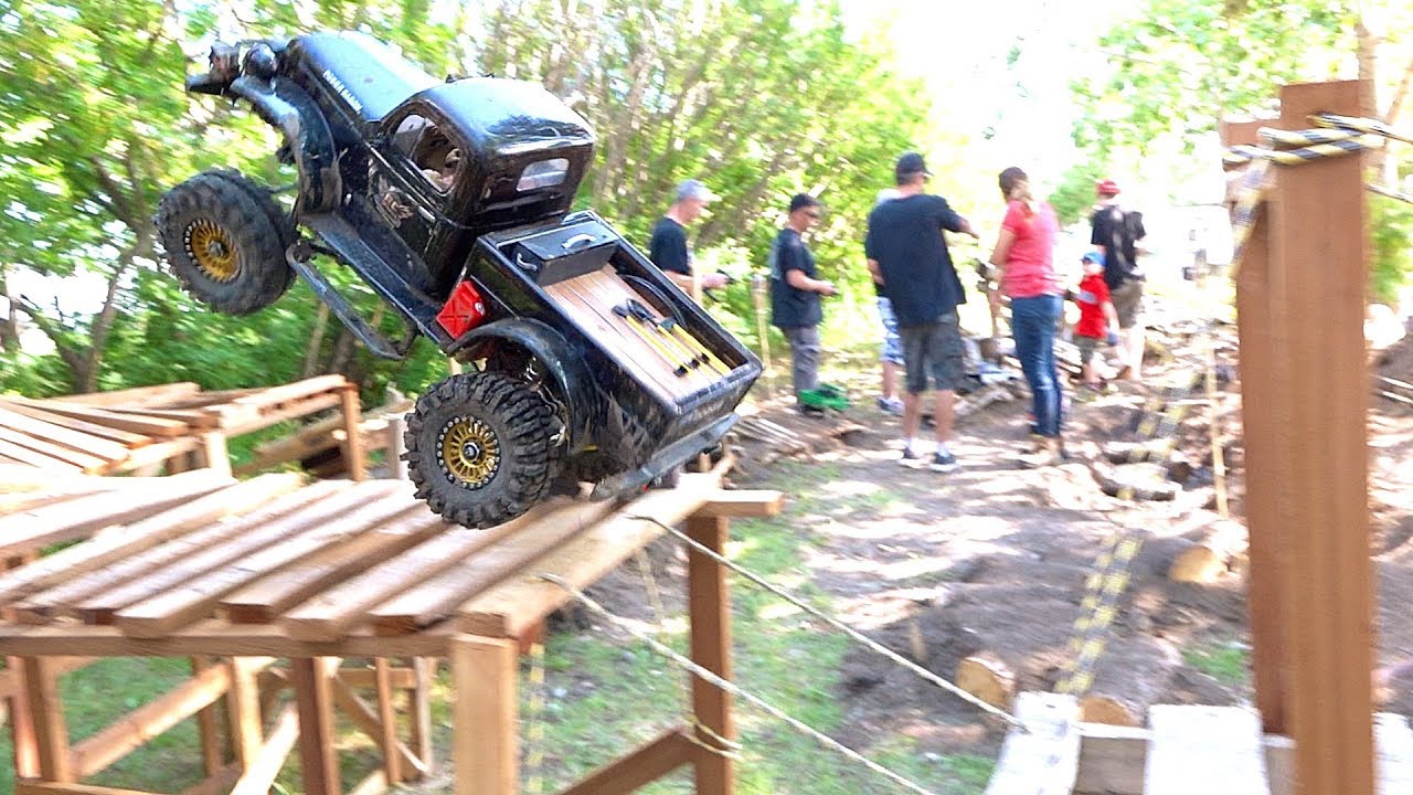 EXPANDED JUNGLE GYM Backyard Scale Park! GROUP PLAY DAY | RC ADVENTURES