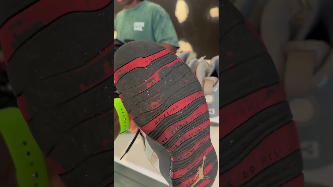🍤 10s back to life🔥🔥 #sneaker #Jordans #SneakerRestoration #SNKRRBAR