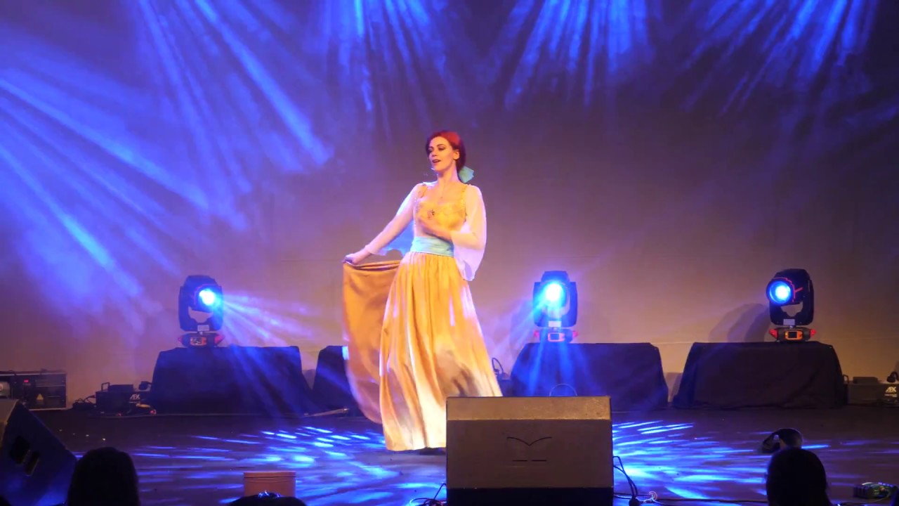 Avignon Geek Expo 2018 - Show Cosplay  - 07 - Lucioles - Anastasia