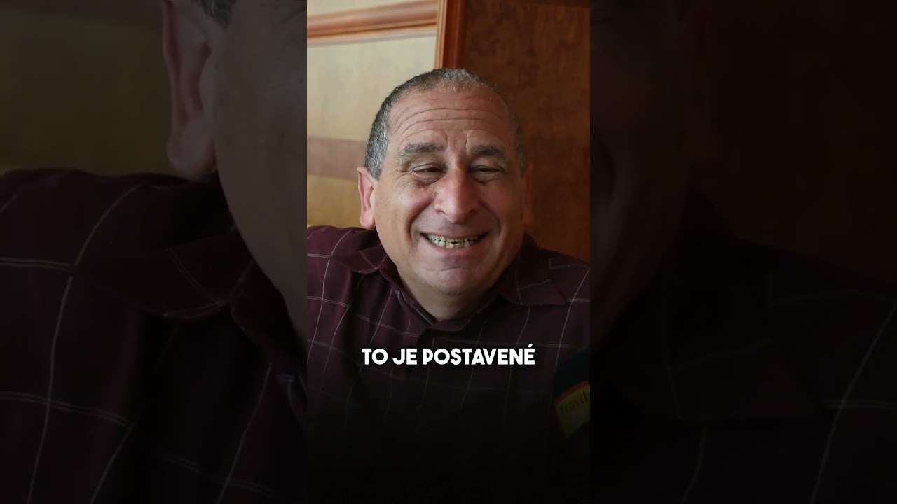 Scen&aacute;rista Simpsonovcov Mike Reiss: &bdquo;Z osemdesiatich tis&iacute;c vtipov sa splnilo možno desať.&ldquo;