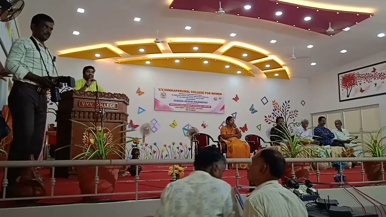 Mirchi Siva Dance with College professors @ vvv college.
