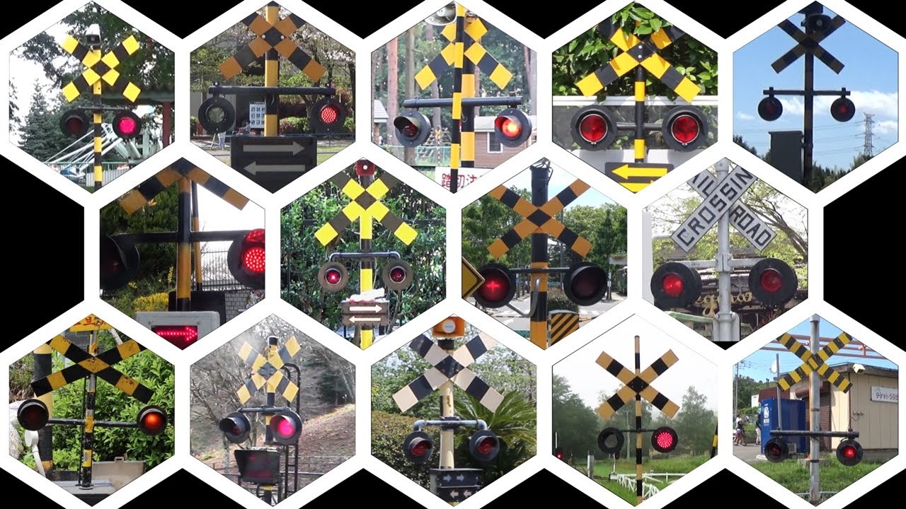 ミニ踏切が賑やかにカンカン | railroad crossing