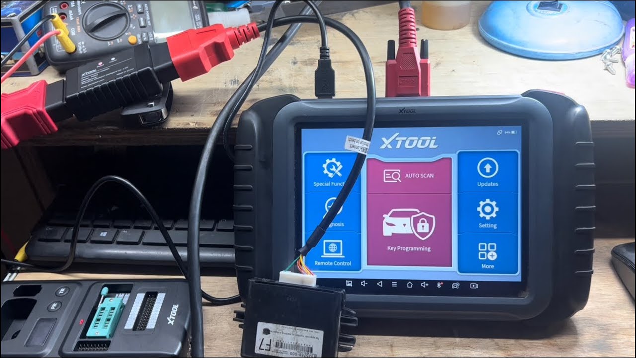Toyota Innova Crysta H Chip Ignition key Akl काम हुआ बहोत आसानी से Xpad Elite and M822Adapter के साथ