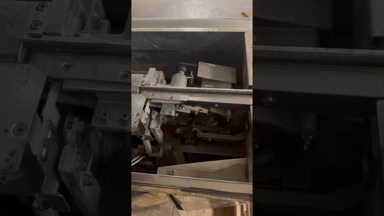 Strapack sq800 reversing issue