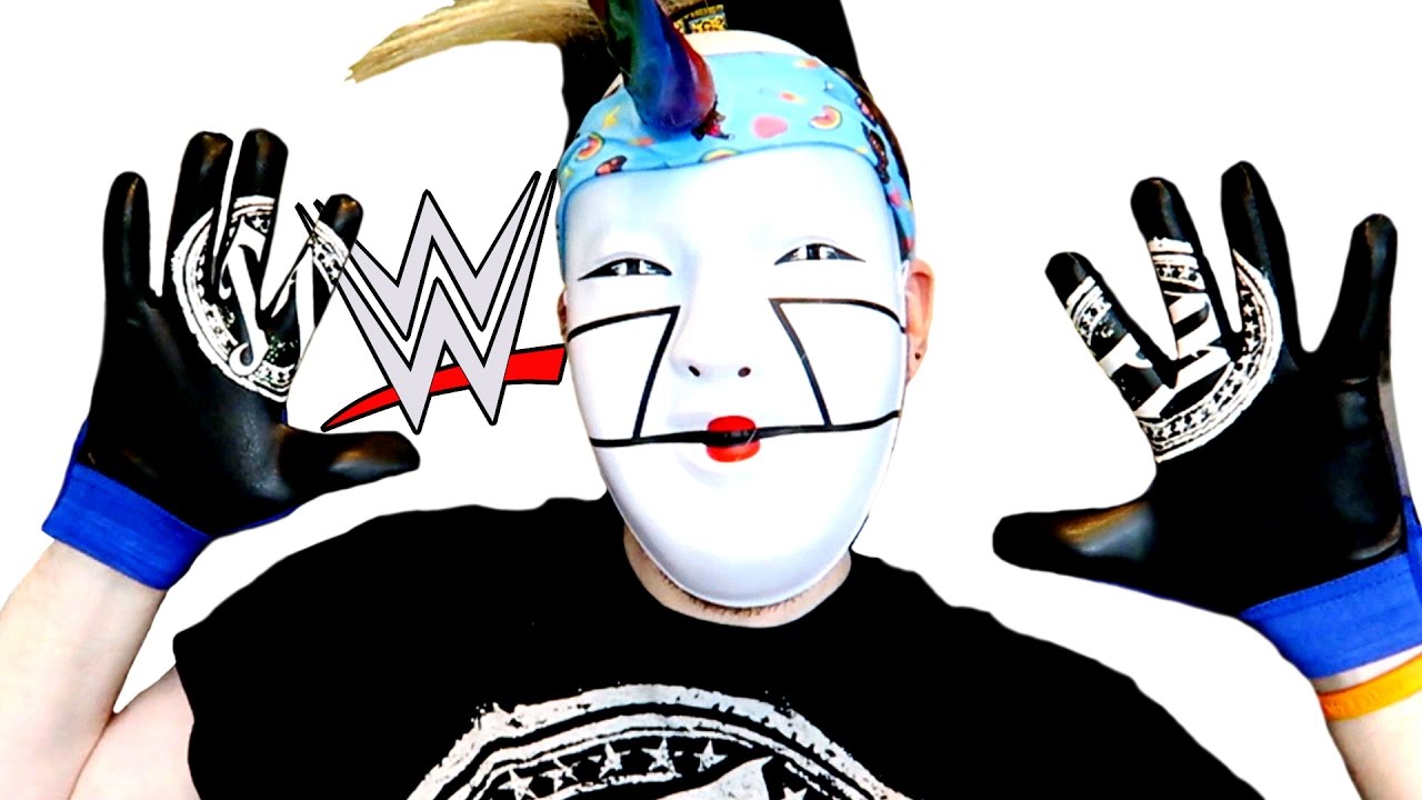 LOOK WHAT I BOUGHT! FUNNY WWE Shop Unboxing Video!