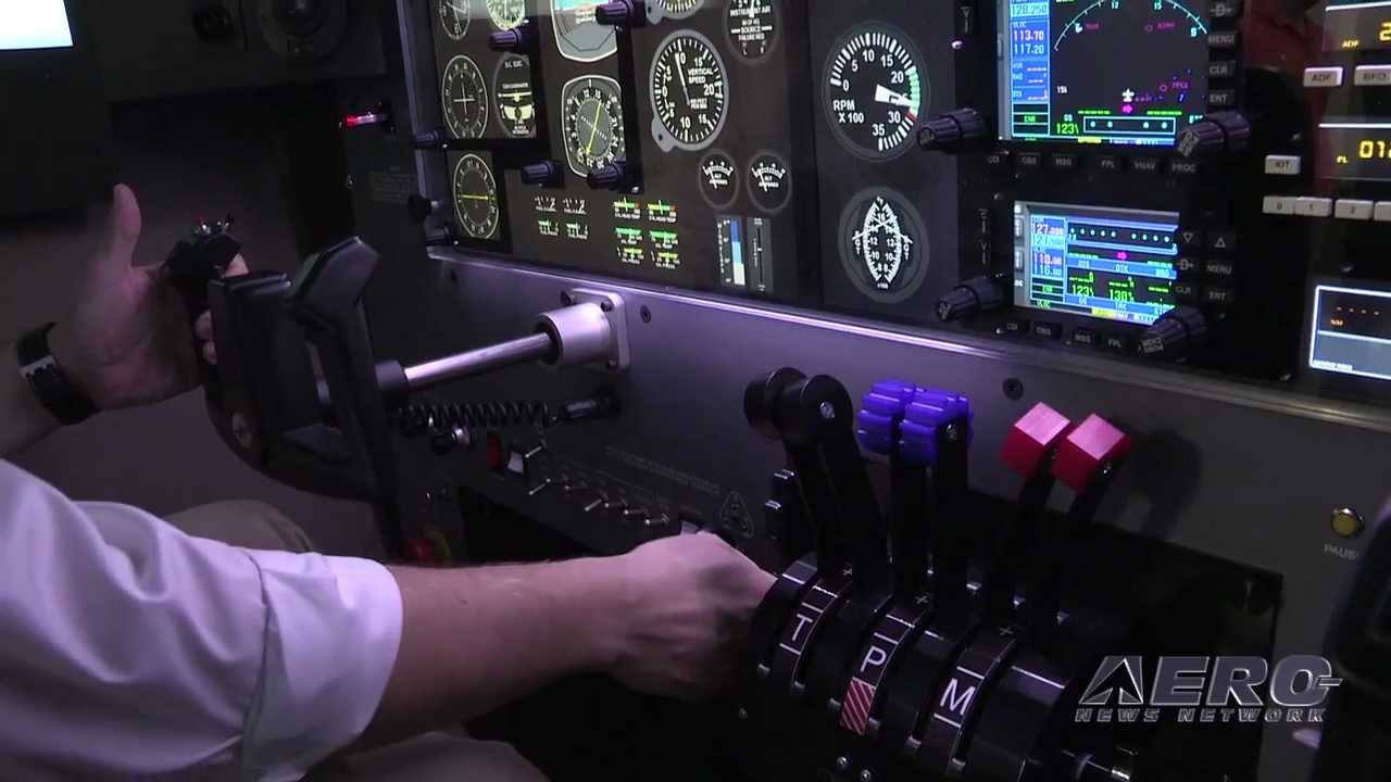 Aero-TV: Redbird MCX - Dual Yoke AATD, Crew Trainer