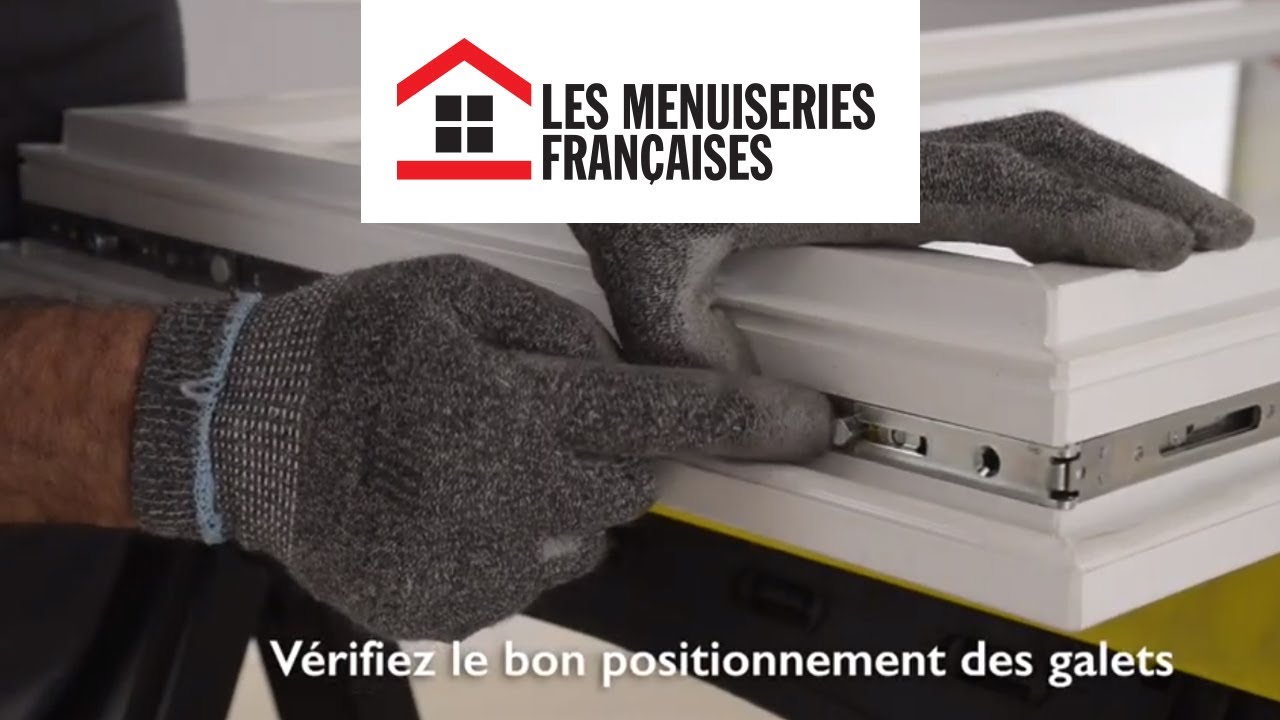 Remplacement d'une crémone ceinturante / Les Menuiseries Françaises