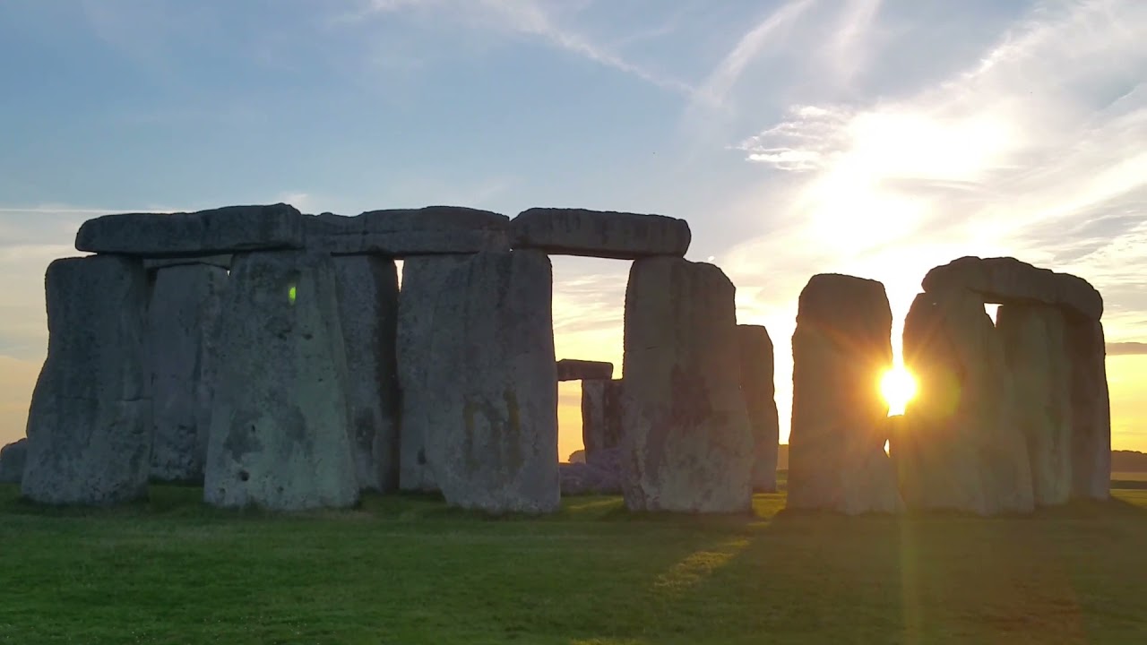 Stonehenge Special Access Tours - www.StonehengeTours.com