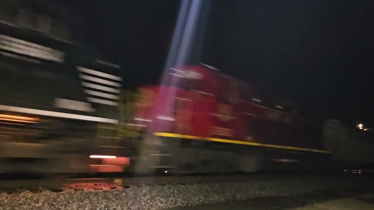 NS 4277 Leads NS 3664 NPBL 5260 Trailing 3rd on NS 275 Passing Through in Boyce VA