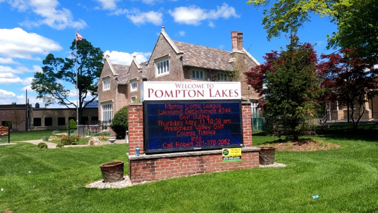 ⁴ᴷ⁶⁰ Walking downtown Pompton Lakes, New Jersey