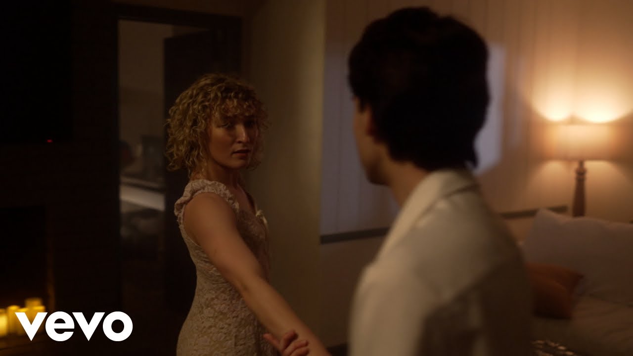 Syd Franklin - That's What Love Does (Music Video)
