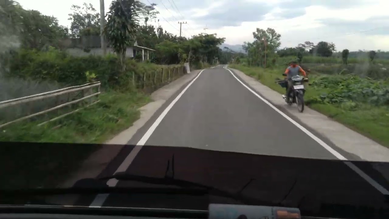 Suasana pagi pemandangan gunung Kelud 