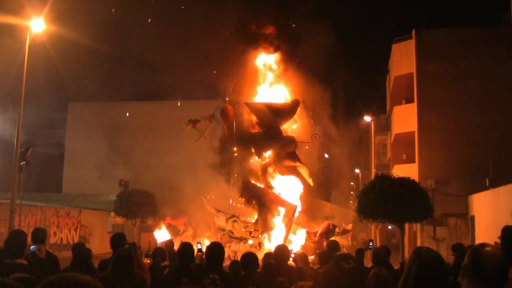 Cremá de las fallas de Benicarló 2012