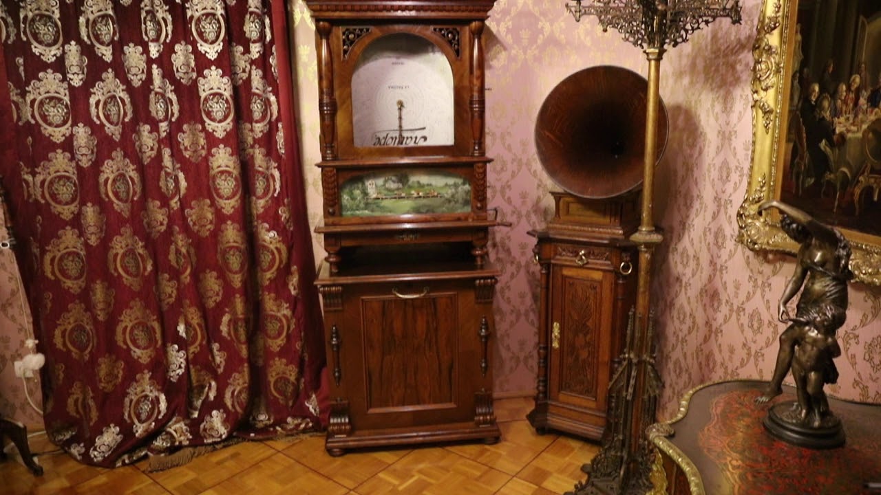 &oslash;635mm Kalliope Panorama-Pferderennbahn M&uuml;nzeinwurf SchrankSpieluhr Musikautomat