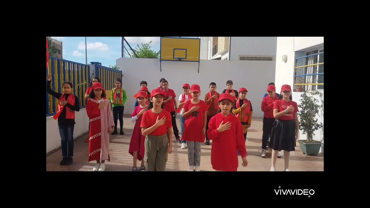 Les élèves de Toubkal Tanger participent à la  commémoration de la marche verte. #المسيرة_الخضراء