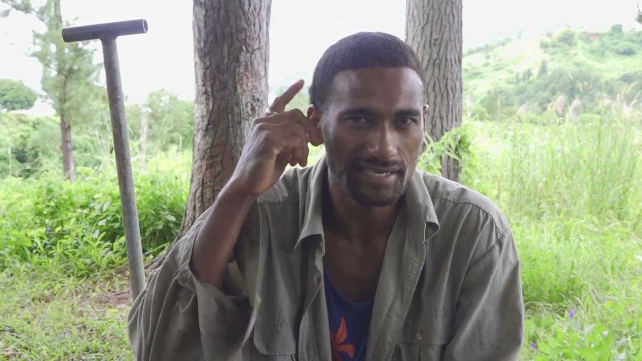 Jone Vakaloloma & Nawaikama Farming Group