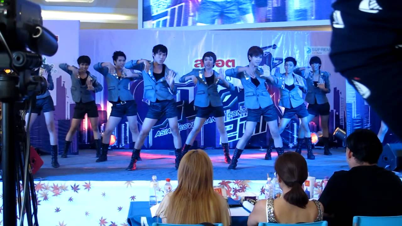 BB ADDICT cover  SNSD - THE GREAT ESCAPE + MR.TAXI  งาน ACDC Semi Final Stage21/08/2554
