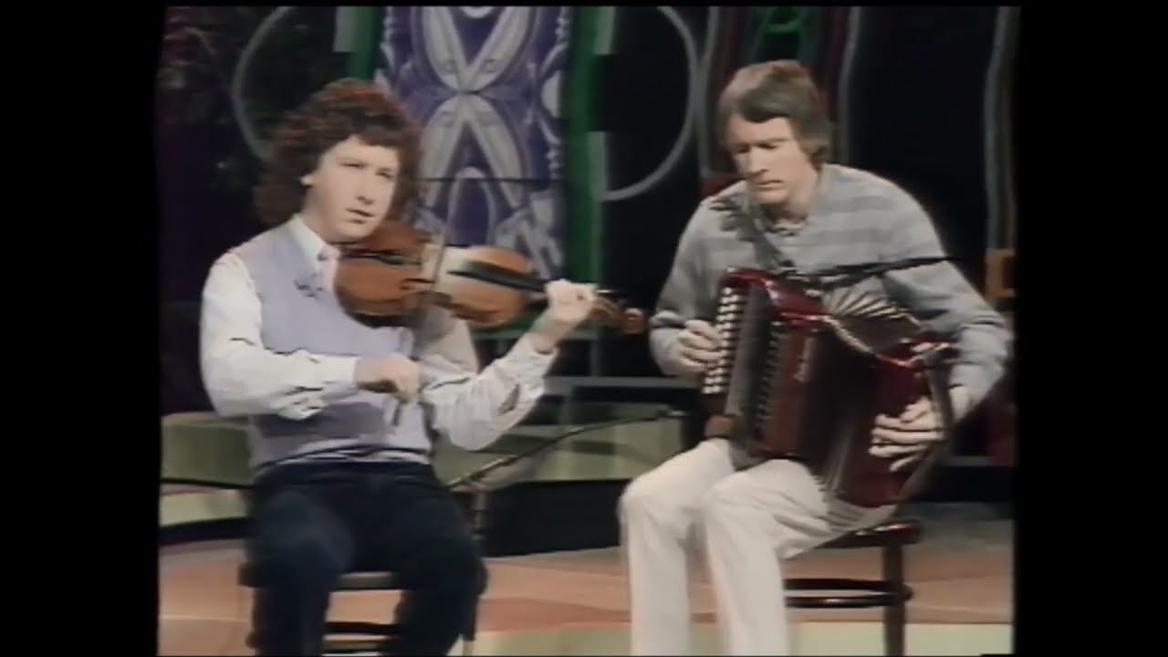 De Danann - Johnston's Hornpipe
