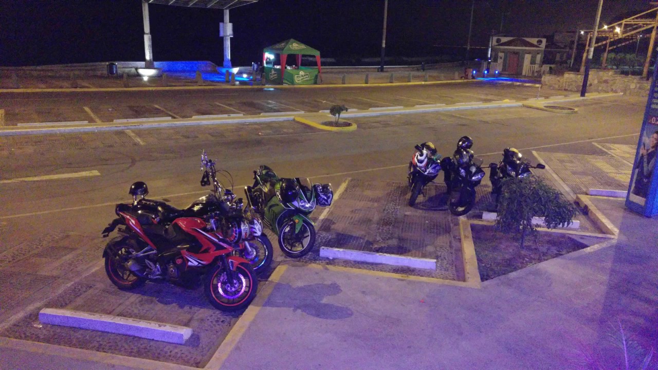 Noche de Piques en motos ( Street Wolfs Lima - Peru )