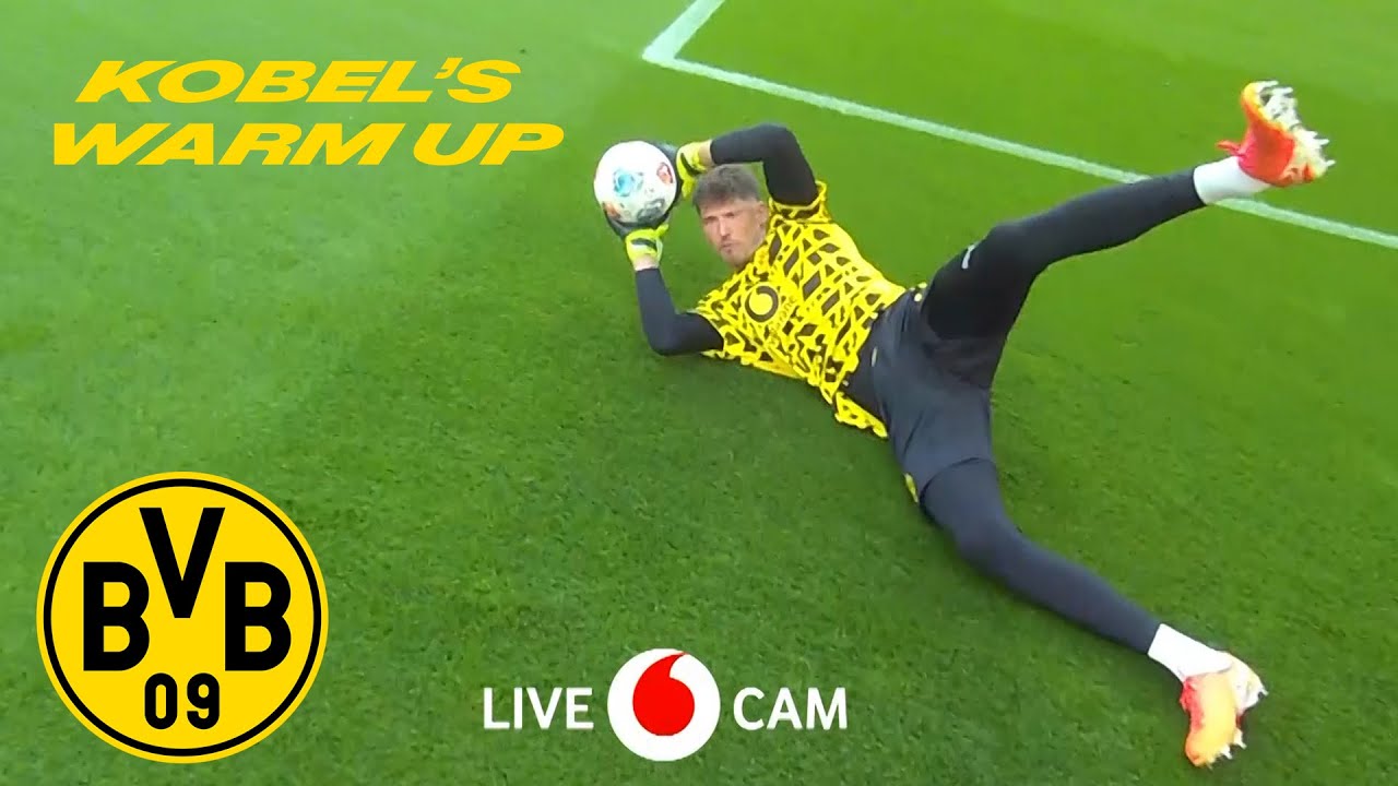 UP CLOSE! How Gregor Kobel warms up