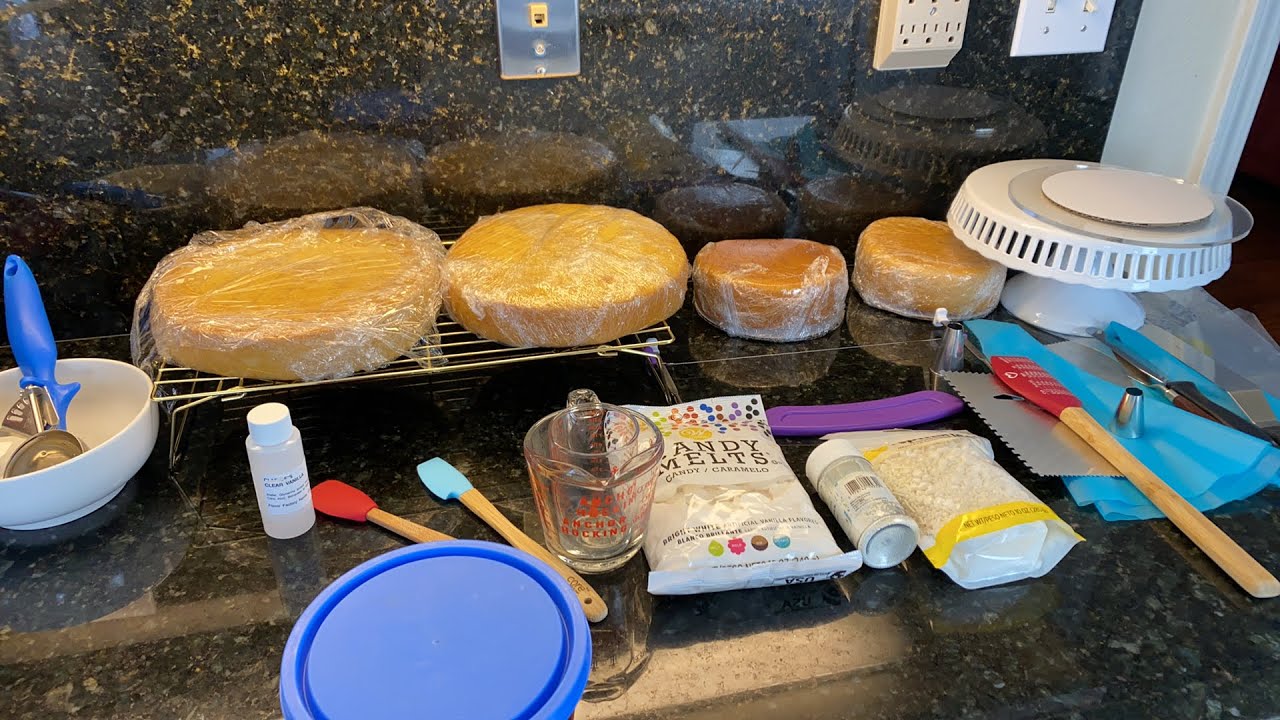 ☎️Rellenando pastel | segundo parte .relleno de fresa | betún suizo