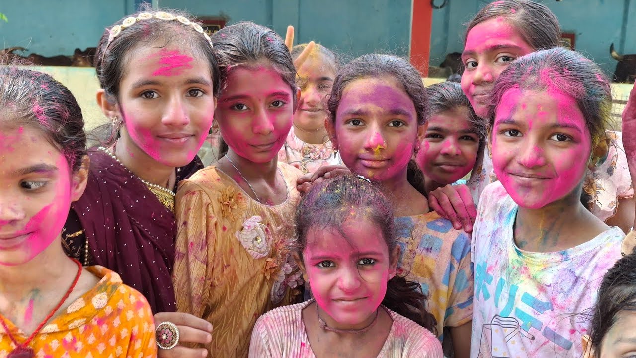 Holi festival celebration at Vello5Jain goshala