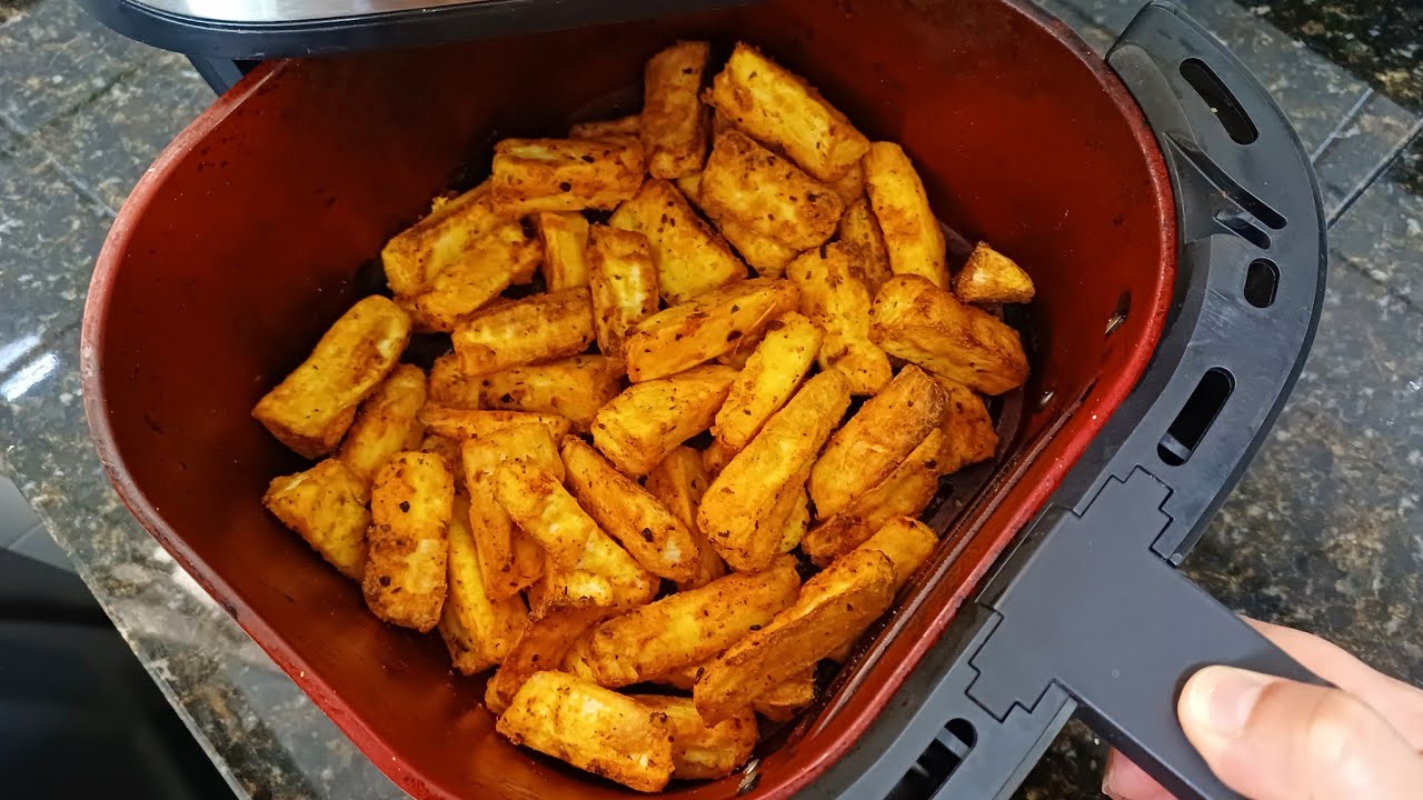 AGORA SÓ FAÇO MANDIOCA FRITA ASSIM NA AIRFRYER | SEQUINHA E CROCANTE | AIPIM/MACAXEIRA NA AIRFRYER 