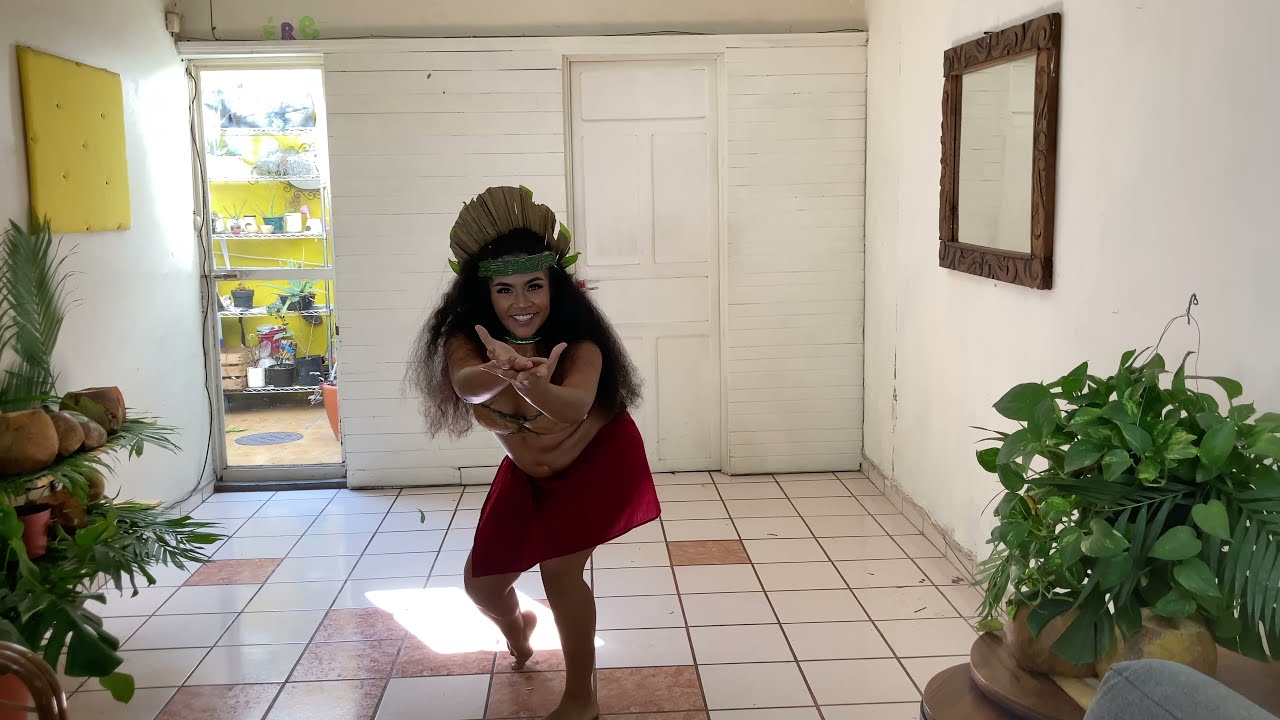 'Ōte'a Pupu Here 3 - Isabel Perez