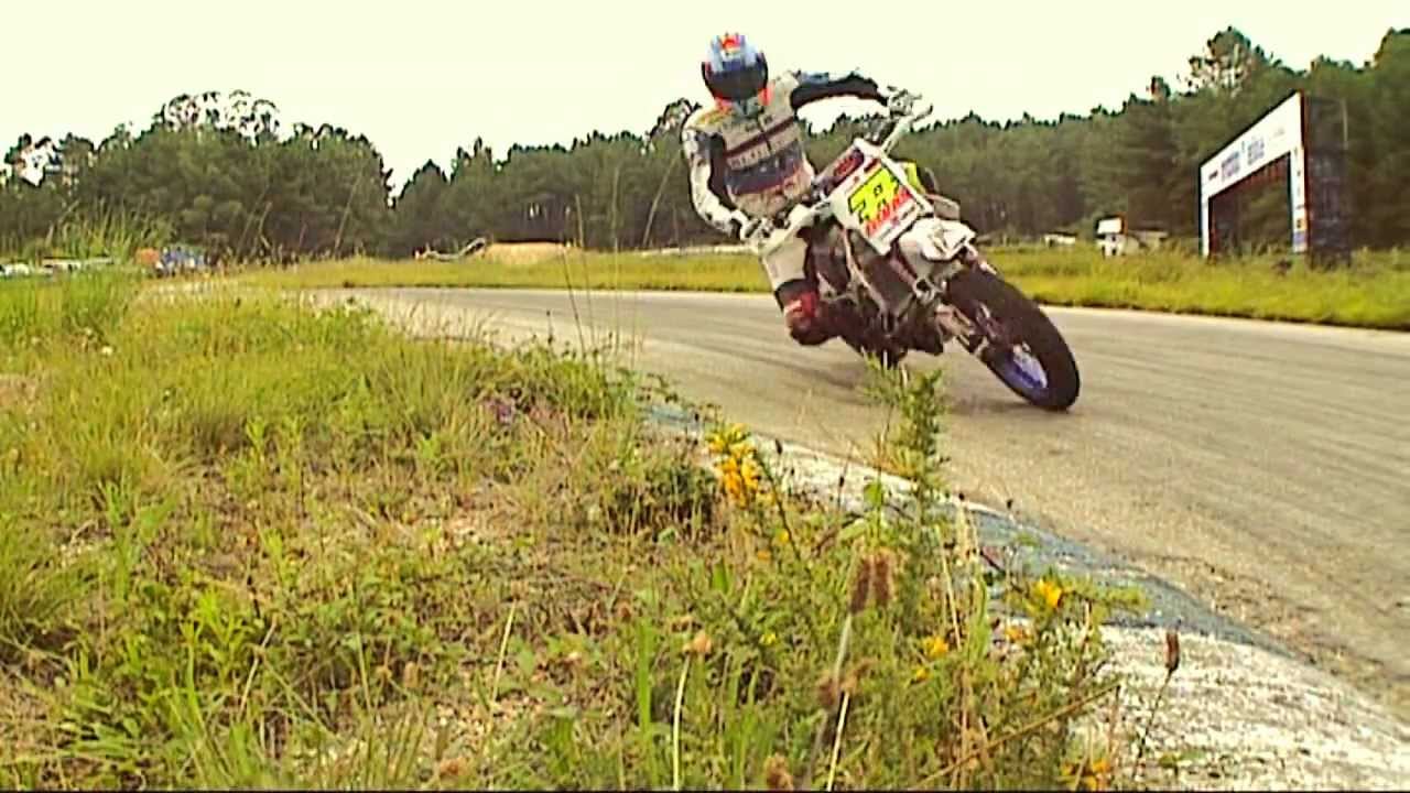 DANI RIVAS SUPERMOTARD